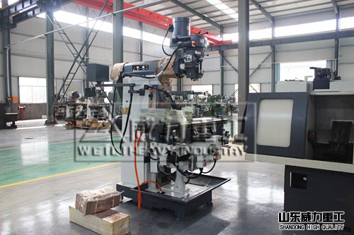 万能铣床厂家山东威力重工生产的X6336万能摇臂铣床(炮塔铣床)